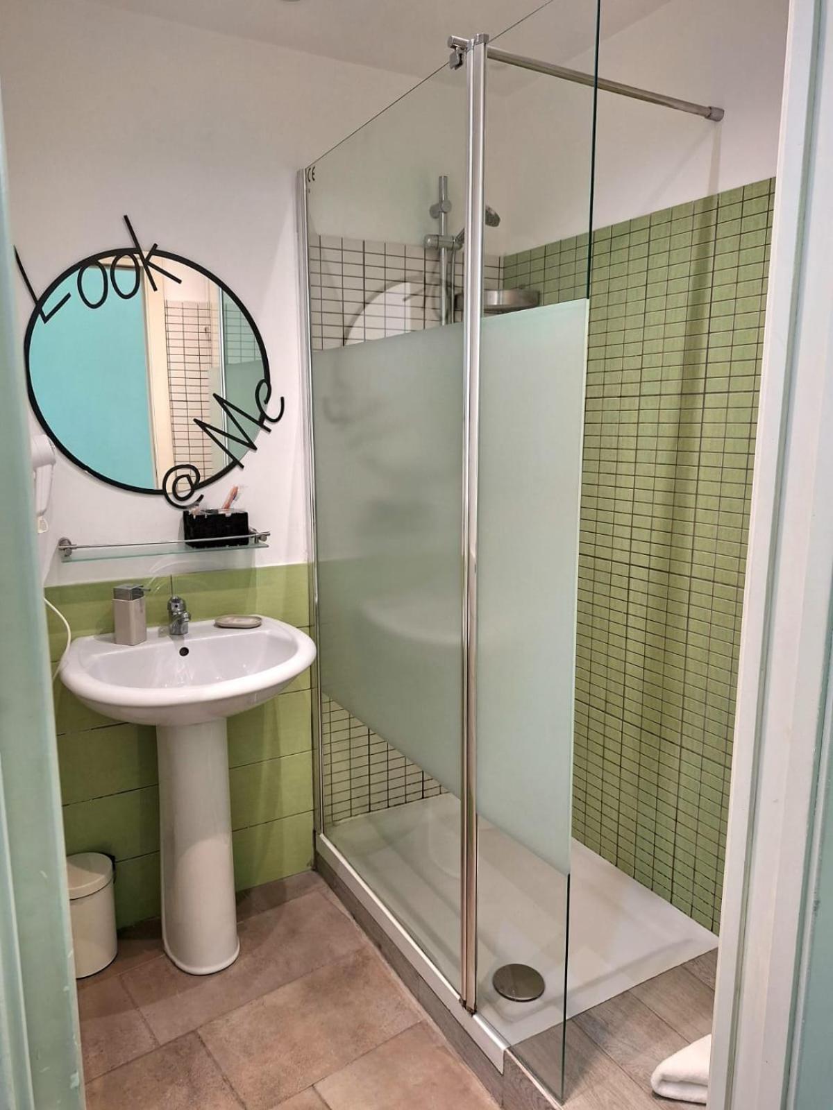 Re Di Roma Nice Rooms Εξωτερικό φωτογραφία